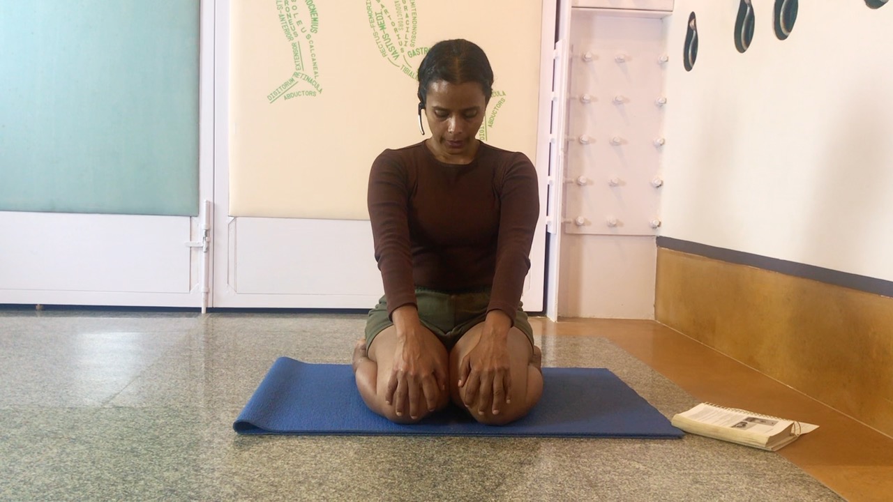 How to do Veerasana (Hero Pose) | Yoga poses, Yoga at home, Yoga challenge